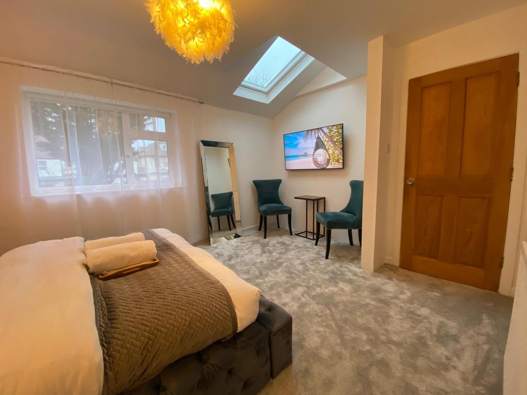 Seaside 5 Min From Ensuite Parking Проживание в семье